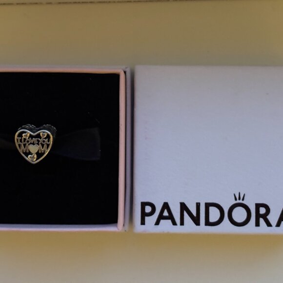 NEW IN BOX - Pandora I Love You Mom Charm *Brand New with Pandora Box* - Picture 2 of 3